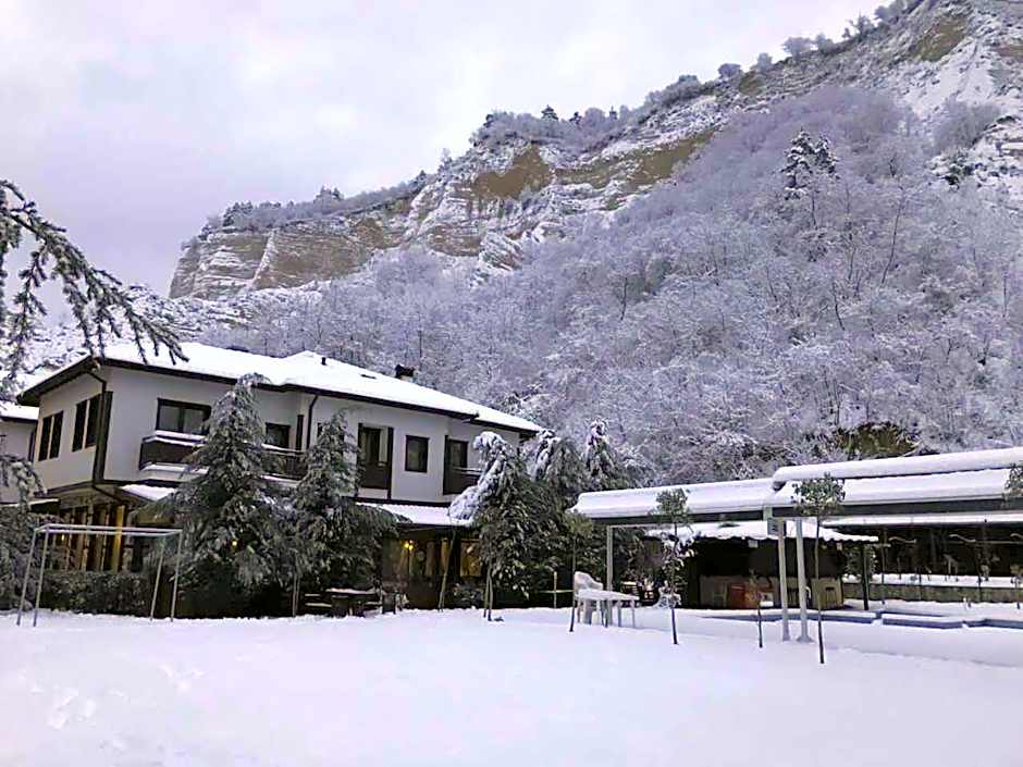 Хотел Свети Трифон