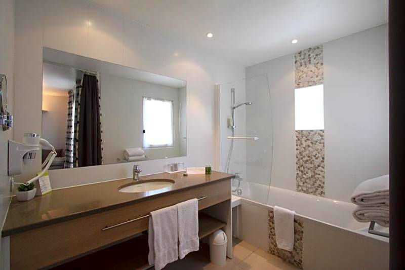 Val Baussenc, The Originals Relais