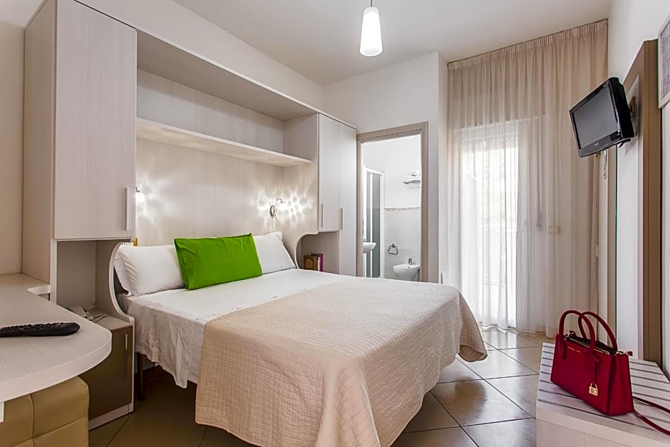 Anastasi Hotel e Residence
