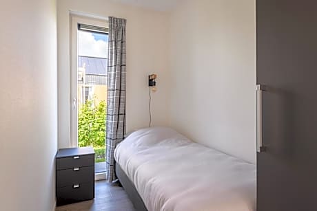 Bungalow - Water Front