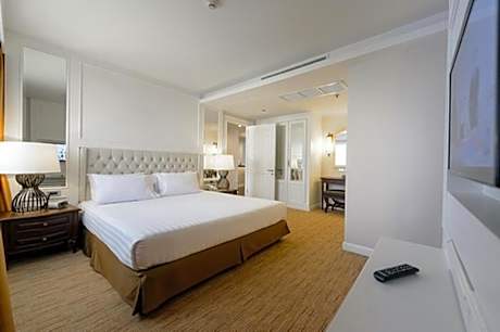 Two Bedroom Deluxe Suite