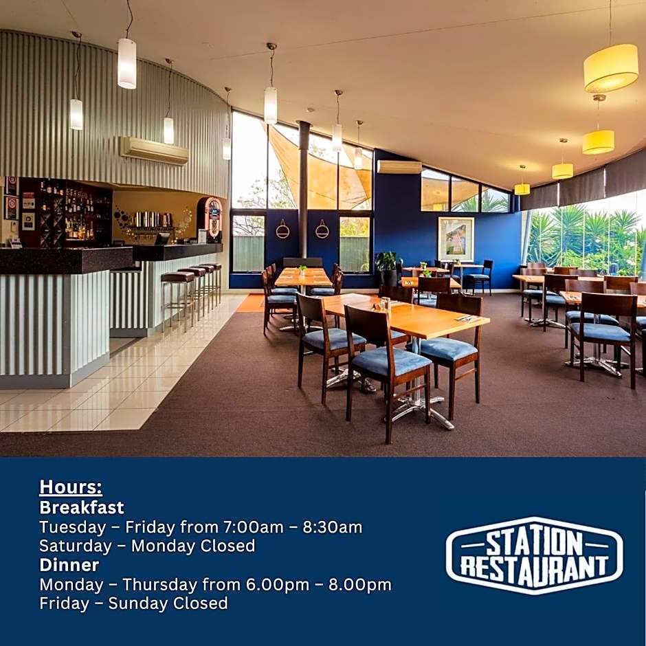 MAS Country Station Motel