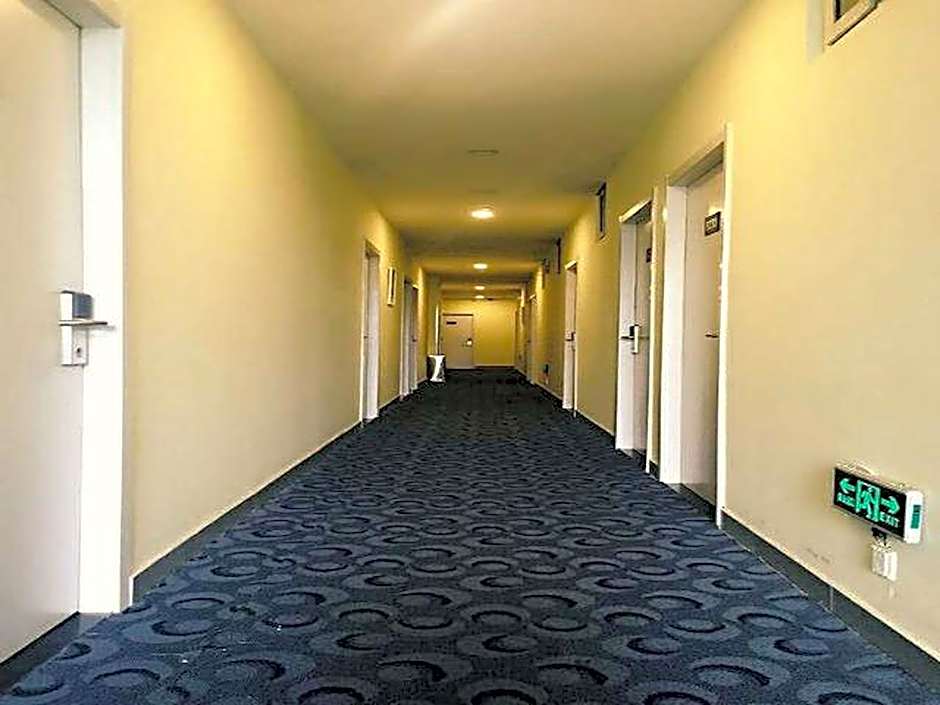 7 Days Inn Suzhou Weiting Yangcheng Lake Huayi Studio