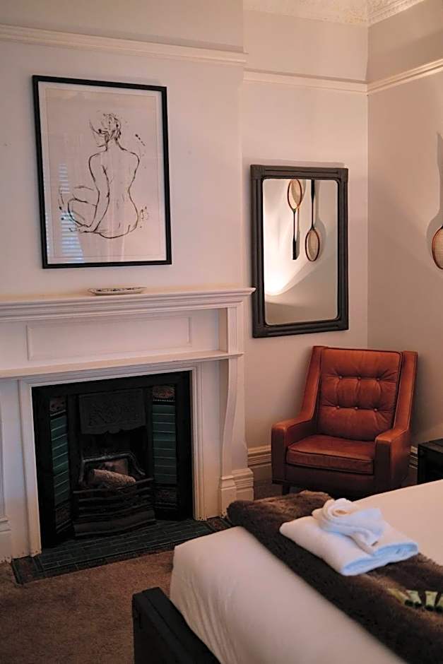 Manly Waves Studios & Apartments