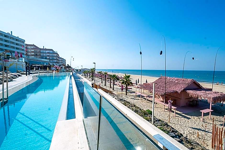 On Hotels Oceanfront Adults Designed