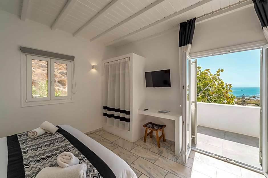 Mr & Mrs White Mykonos