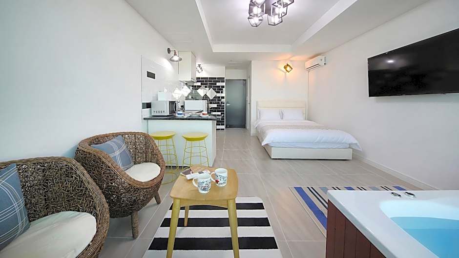 Gangneung Ara Spa Pension