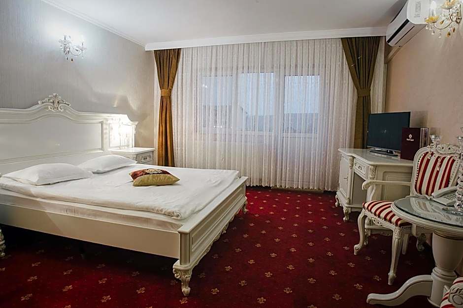 Hotel Capitol