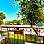 Maya Bistro Hotel & Beach