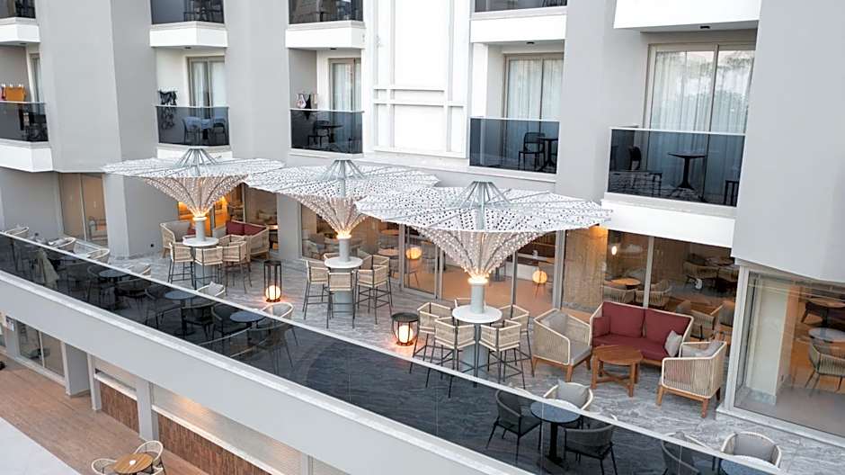 Kleopatra Dreams Beach Hotel