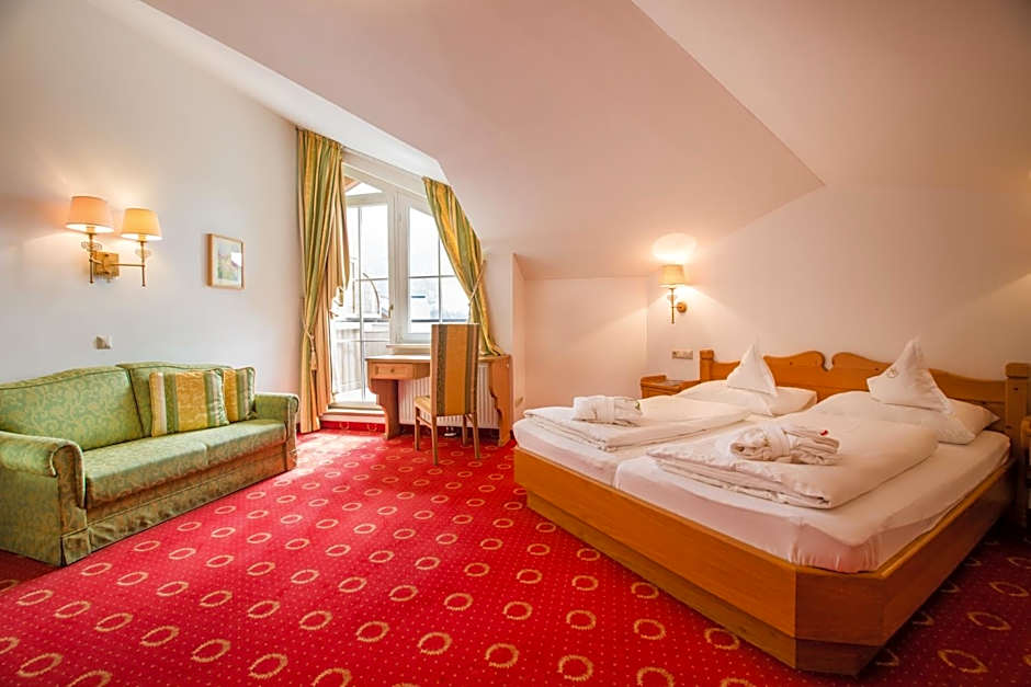 Hotel AlpenSchlössl