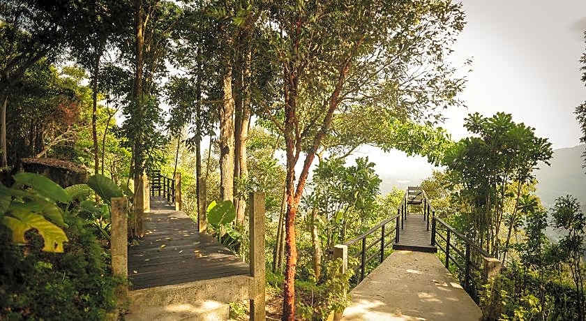 Malihom Private Estate Hotel