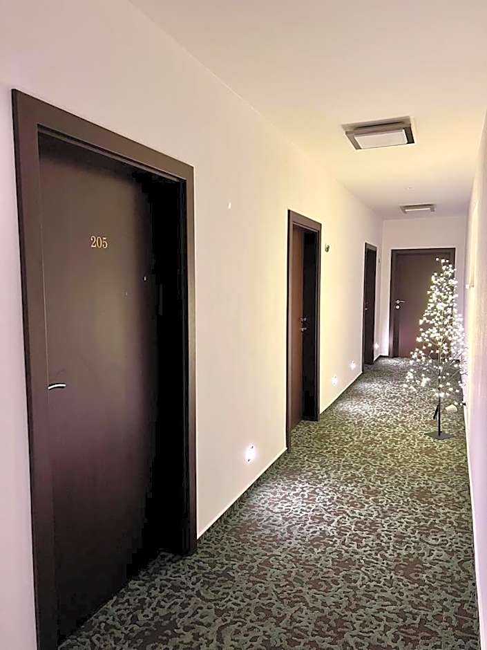 Hotel & Restaurant Pod Kaštany