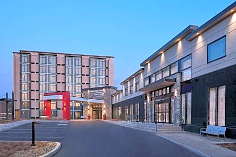 TownePlace Suites by Marriott Oshawa