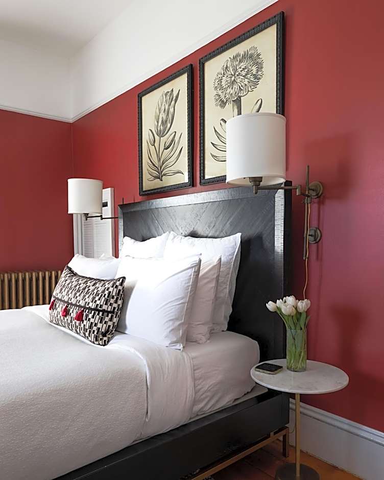 The Water Street Inn