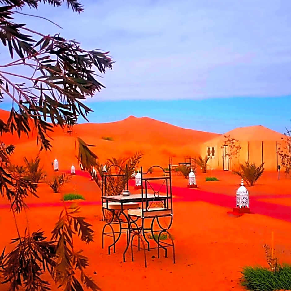 Merzouga heart camp