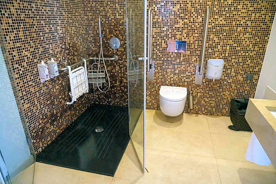 Real Abadia, Congress & Spa Hotel