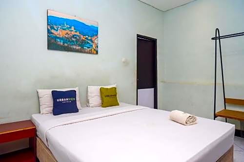 Urbanview Hotel Sayang Makassar