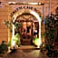 Jerveni Cave Hotel