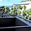 Up Hotel
