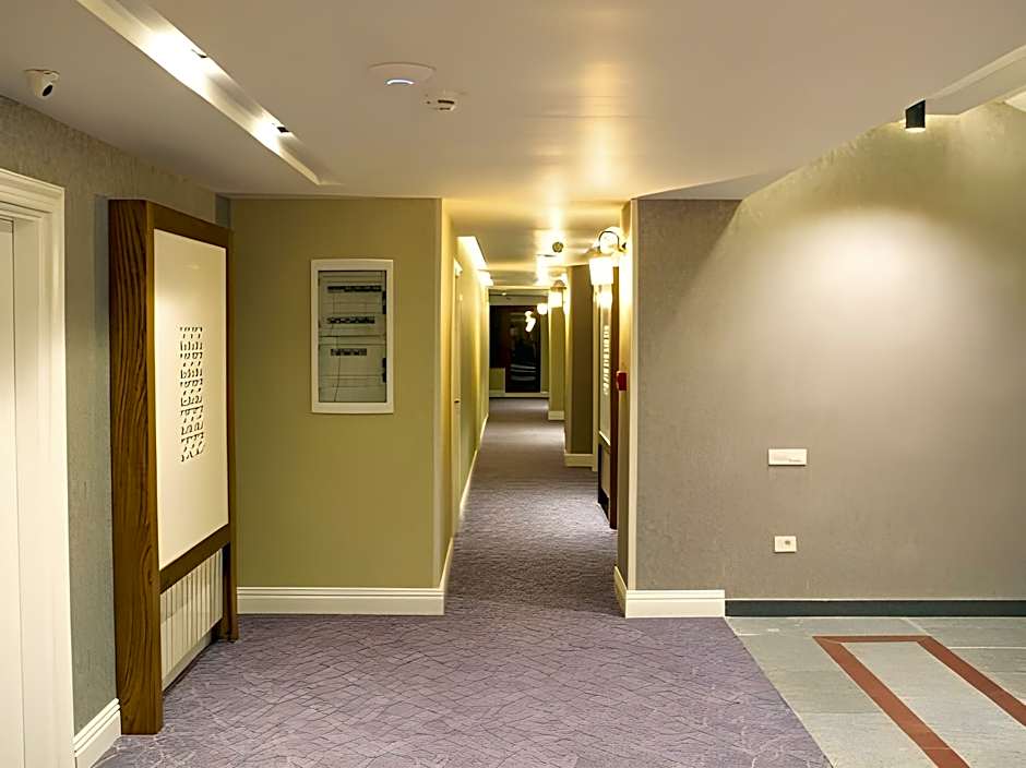 Parkway inn Hotel and Spa