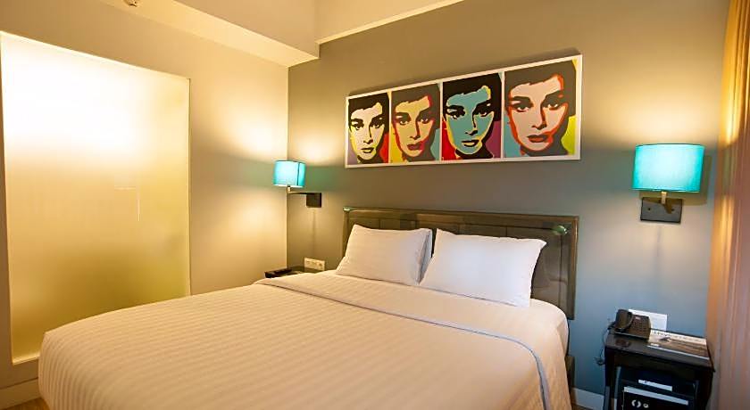 Idoop Hotel by Prasanthi