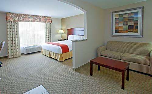 Holiday Inn Express Hotel & Suites College Station By IHG
