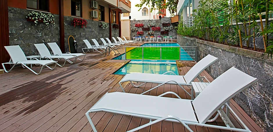 Kleopatra Suit Hotel