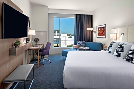 Standard King Room