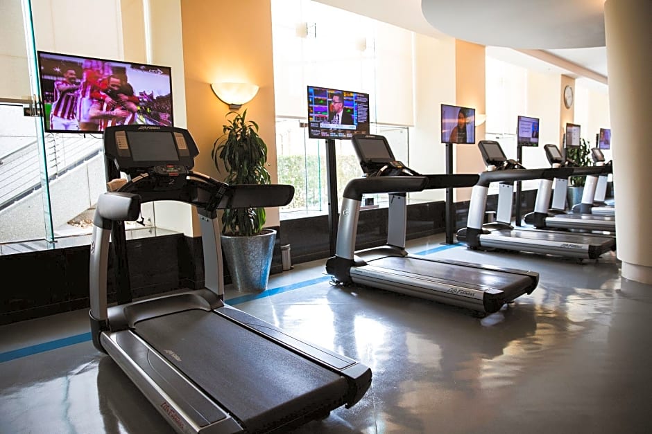 Four Seasons Hotel Riyadh at Kingdom Centre