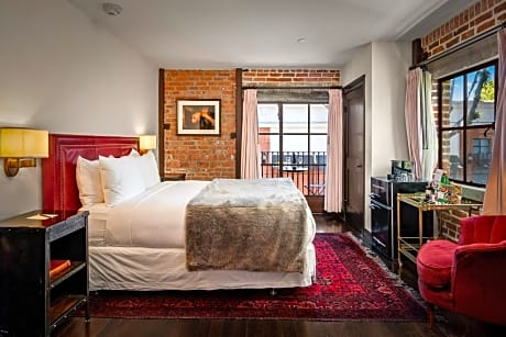Suite with Balcony