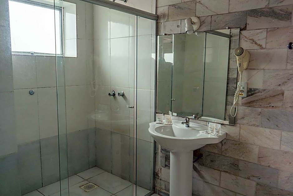 Dan Inn Express Porto Alegre - proximo a Orla do Guaiba - Reveillon 2024