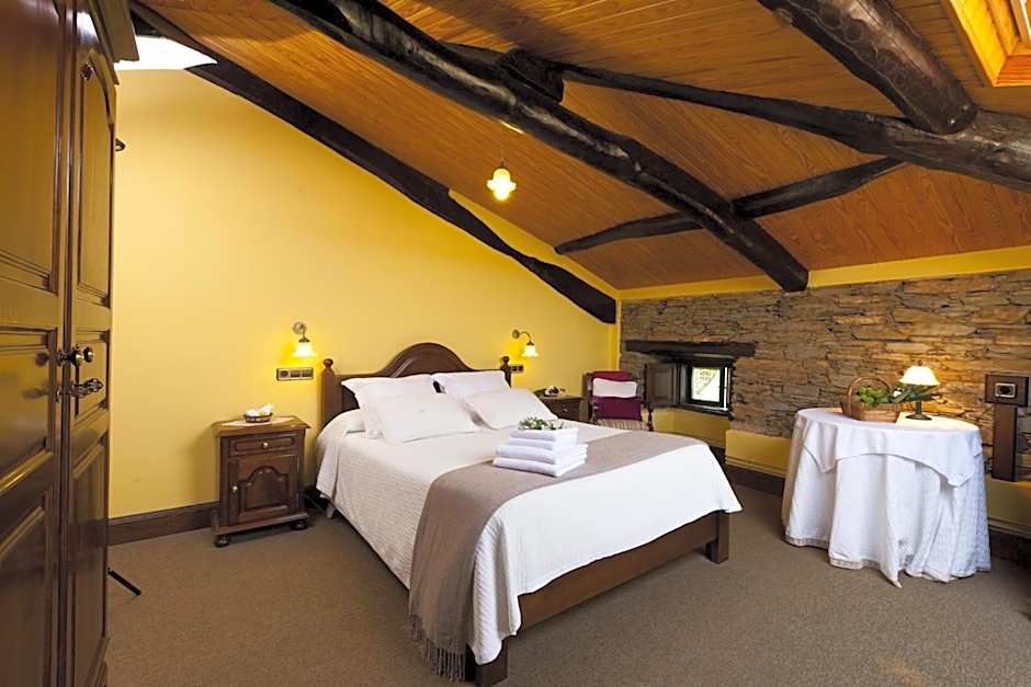 Photo 1 of 9 of 1 Double Bed or 2 Beds