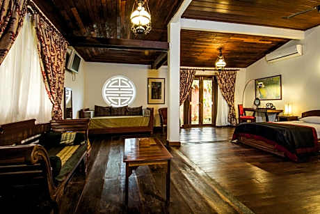 Superior Triple Room