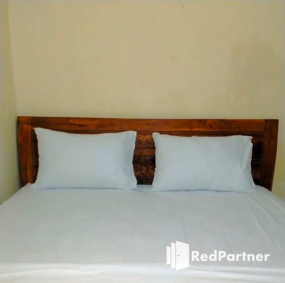 Navisha Guest House Syariah near Exit Tol Batang RedPartner