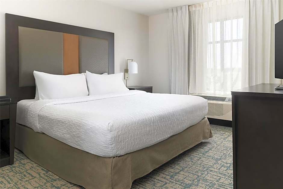 Homewood Suites by Hilton Wauwatosa Milwaukee