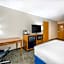 SureStay Plus Hotel by Best Western Elizabethtown Hershey