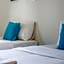 Paras Paros Marina Lodge