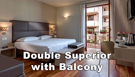 Superior Double Room with Balcony