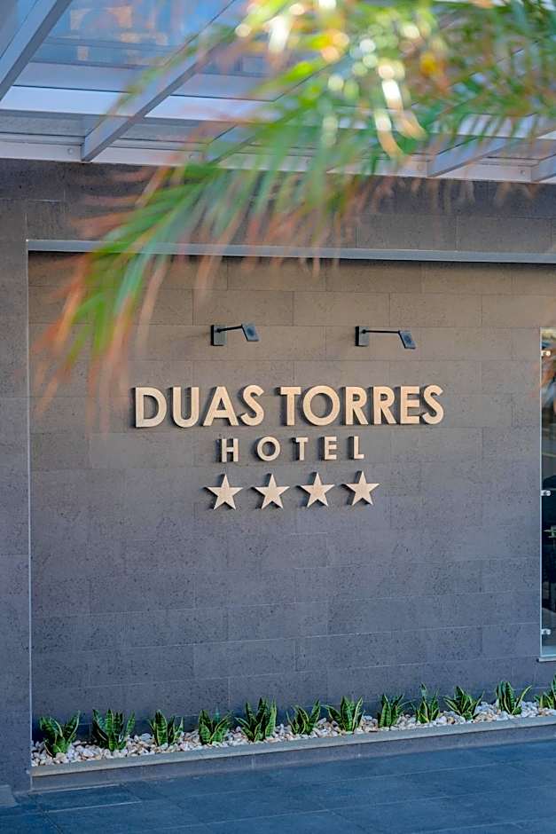 Duas Torres Hotel