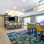 La Quinta Inn & Suites by Wyndham Odessa North-Sienna Tower