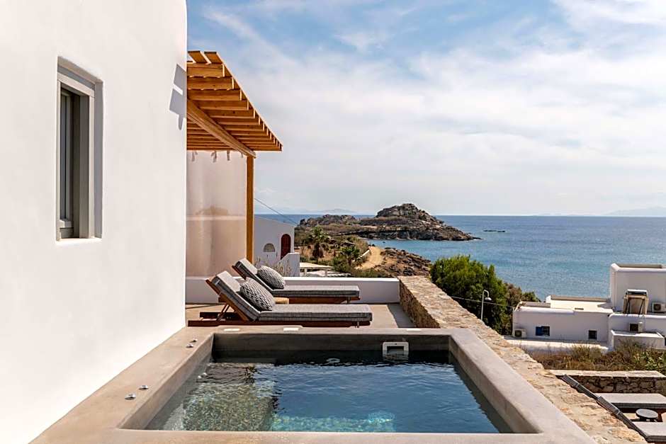 Trinity Mykonos - Beachfront Villa