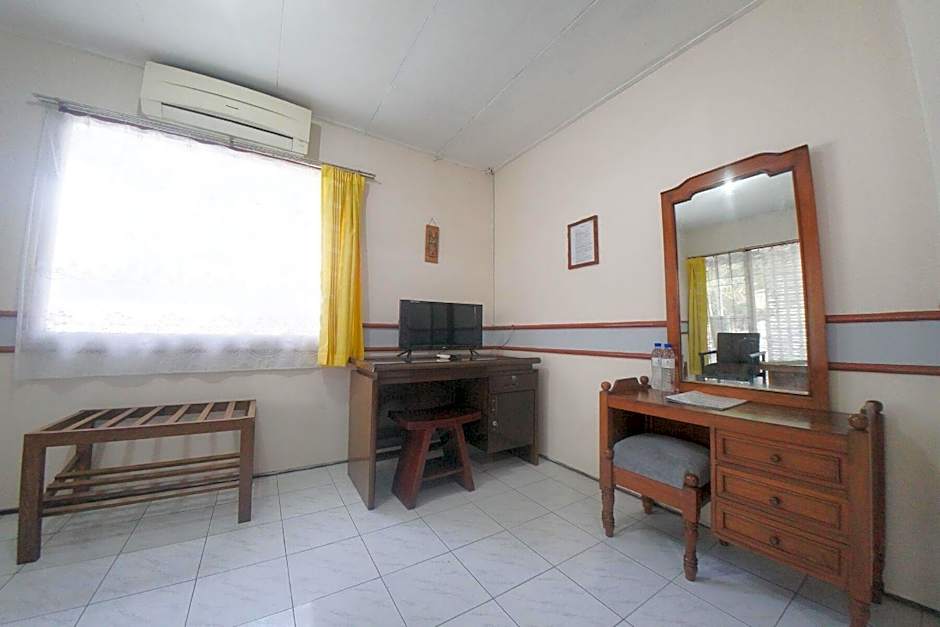 RedDoorz near Balai Kota Malang