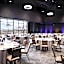 Omni Viking Lakes