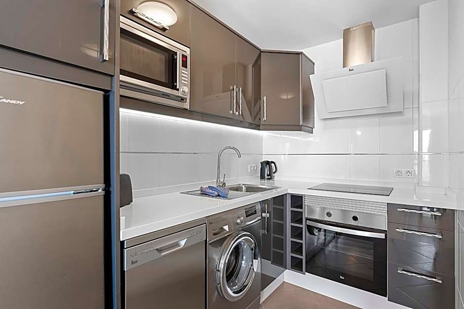 Paloma Beach Apartments