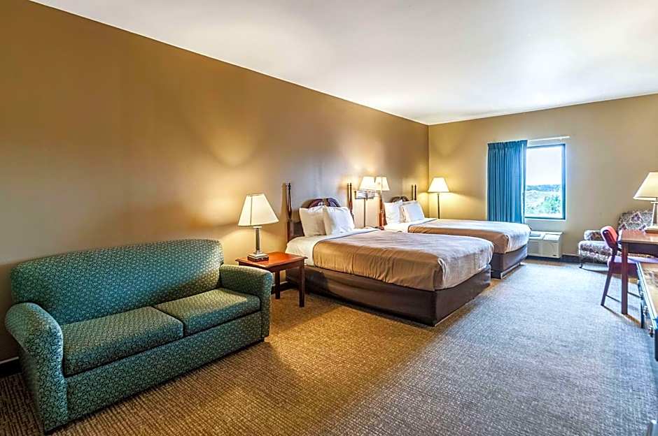 Econo Lodge Inn & Suites Middletown - Winchester South