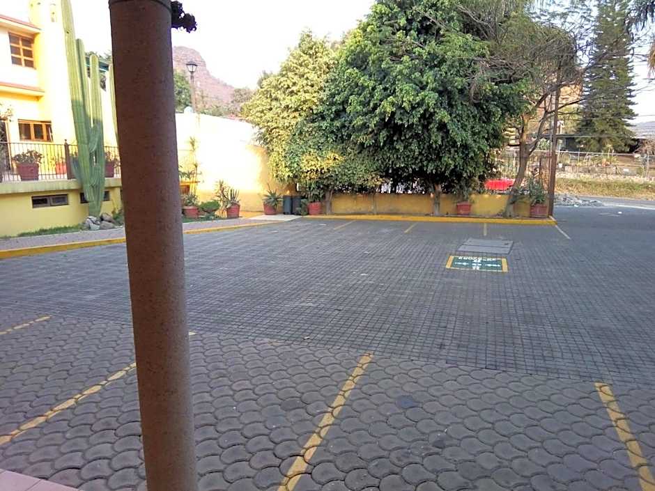 Hotel Plaza del Sol