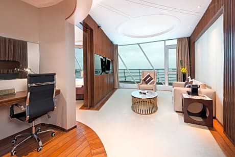 Suite King Bed Non Smoking