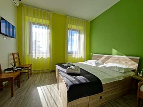 FIORE Seaview Rooms - Premium Location