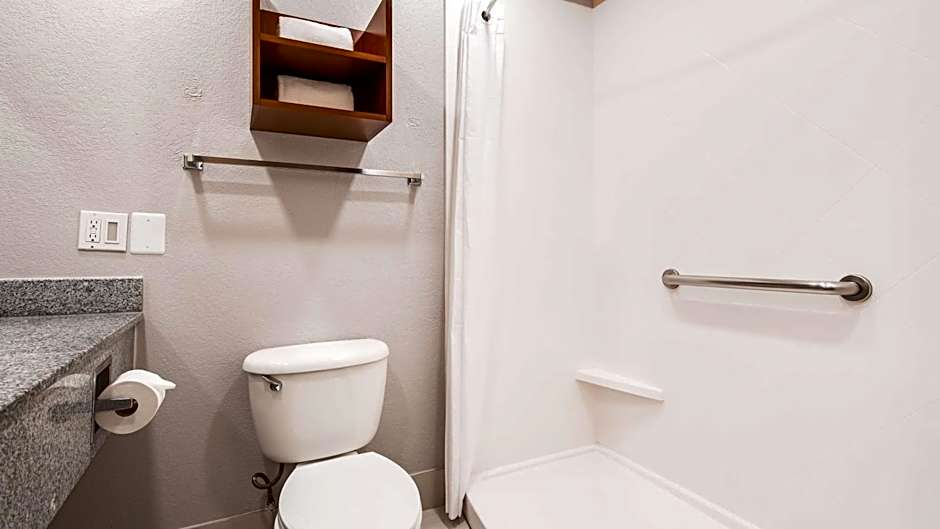 Best Western Plus Yukon